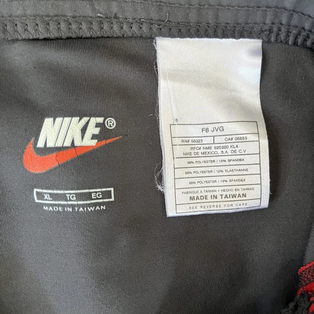 Nike Mens Active Workout Shorts XL Gray Orange Stretch Exercise Gym Training
